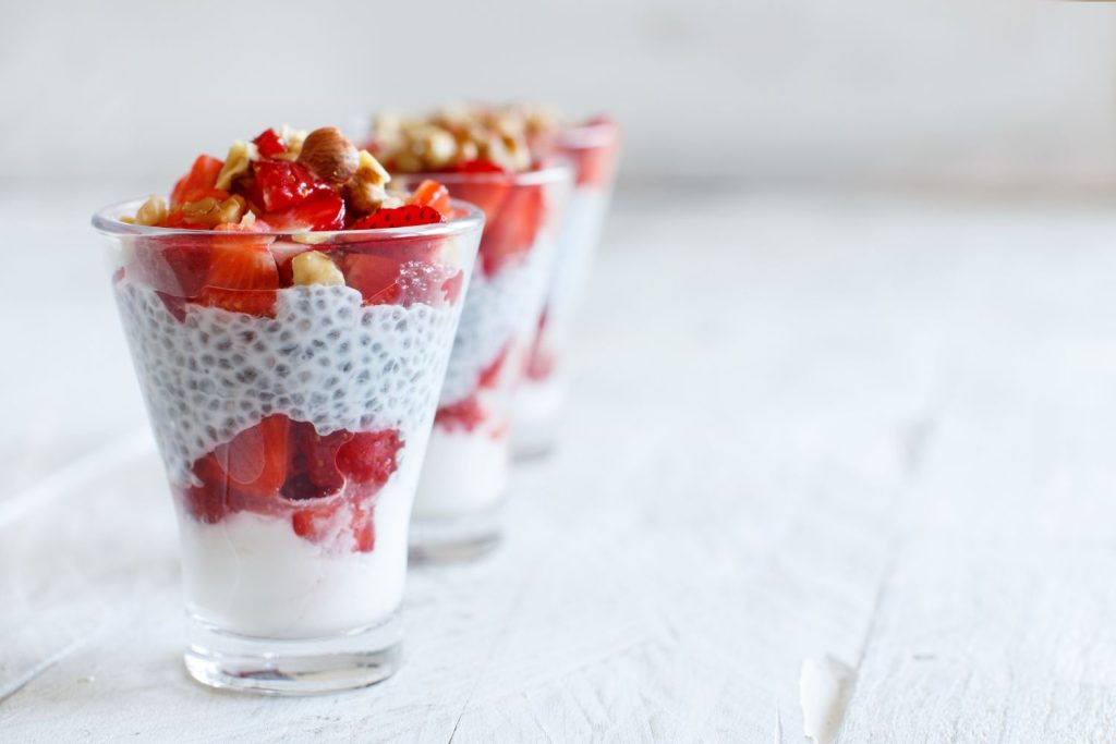 No-Bake Strawberry Chia Pudding Parfaits