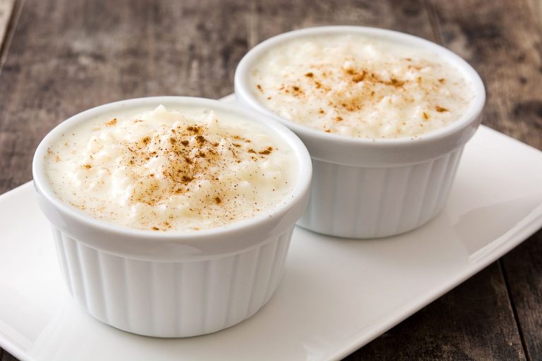 Creamy homemade rice pudding recipe berries and cinnamon